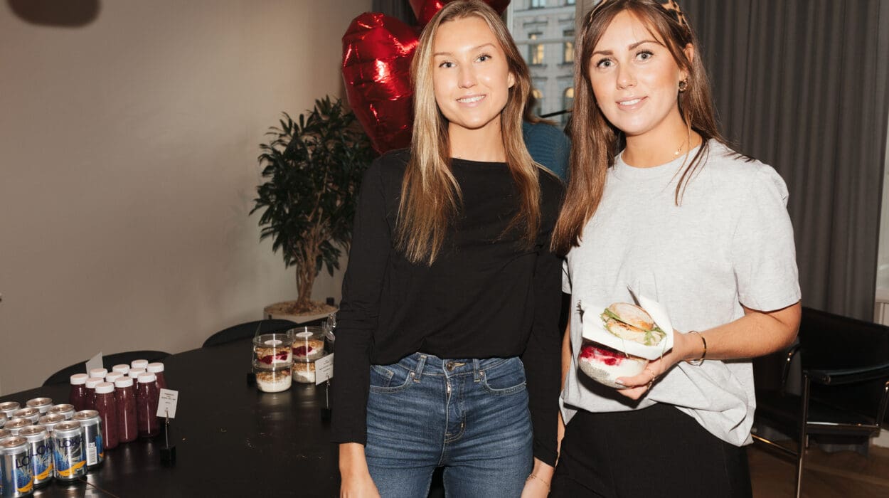 Vimmelbilder från höstens första casefrukost