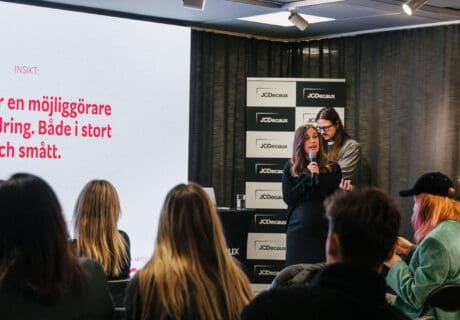 Vimmelbilder från höstens första casefrukost