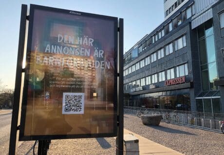 En Porrfri Barndom går med barnbytande utomhuskampanj i våra ytor