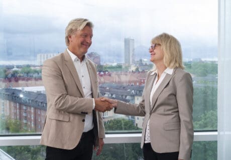 JCDecaux och SL har signerat Nordens största reklamkontrakt